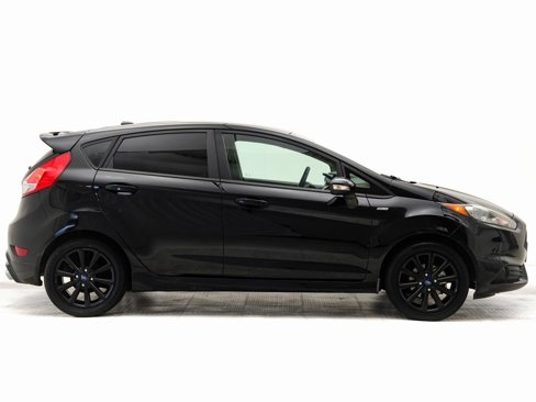 Used 2019 Ford Fiesta ST-Line w/ ST Line Cold Weather Package image 2