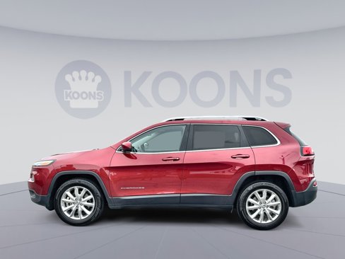 Used 2016 Jeep Cherokee Limited image 2