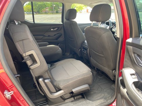 Used 2019 Chevrolet Traverse LT w/ LPO, Floor Liner Package image 23