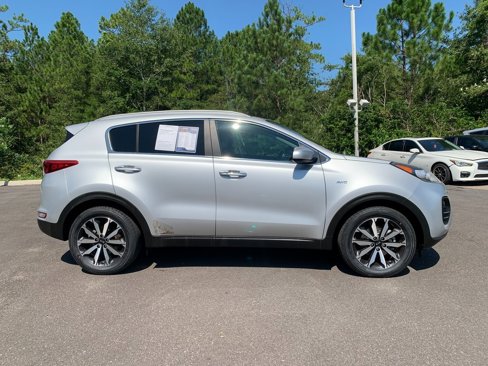 Used 2017 Kia Sportage EX image 2
