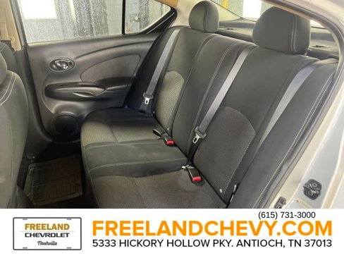 Used 2016 Nissan Versa SV image 19