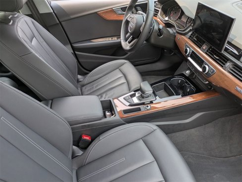 Used 2022 Audi A4 2.0T Premium image 36