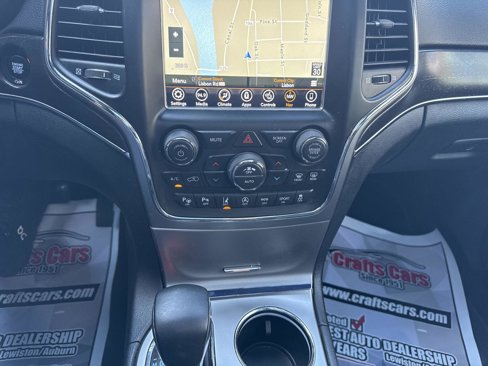 Used 2018 Jeep Grand Cherokee Limited w/ Luxury Group II image 21