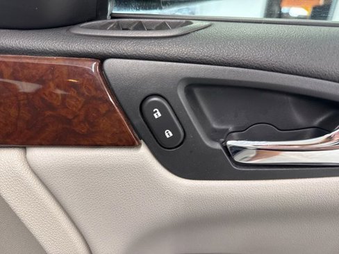 Used 2010 Chevrolet Impala LS image 26