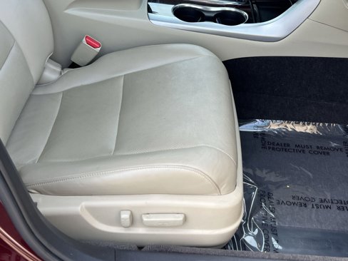 Used 2015 Acura TLX w/ Technology Package image 31