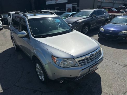 Used 2013 Subaru Forester 2.5X Limited image 2