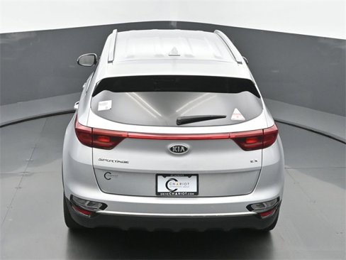 Used 2020 Kia Sportage EX image 42