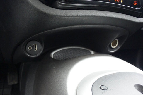 Used 2017 Nissan Juke SV image 23