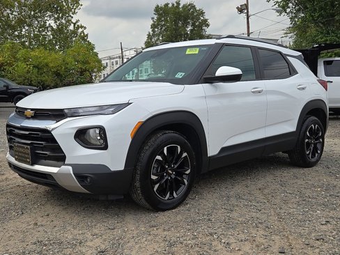 Used 2021 Chevrolet TrailBlazer LT w/ Convenience Package image 4