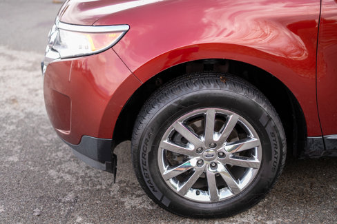 Used 2014 Ford Edge SEL w/ Equipment Group 205A image 9