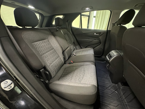 Certified 2024 Chevrolet Equinox LT w/ LPO, Floor Liner Package image 20