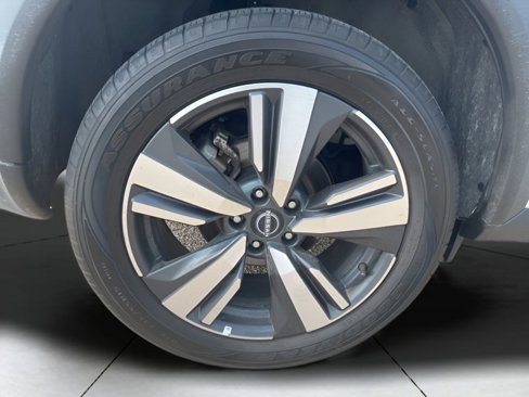Used 2023 Nissan Rogue SL w/ SL Premium Package image 46