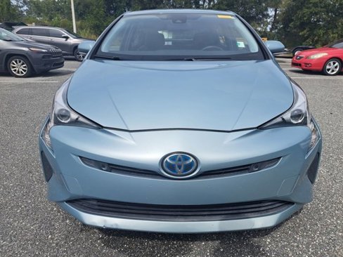 Used 2017 Toyota Prius Four image 9