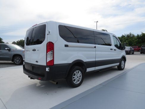 Used 2021 Ford Transit 350 XLT image 5