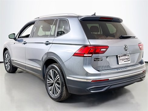 Used 2024 Volkswagen Tiguan Wolfsburg Edition image 6
