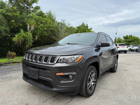 Used 2018 Jeep Compass Latitude w/ Popular Equipment Group image 1