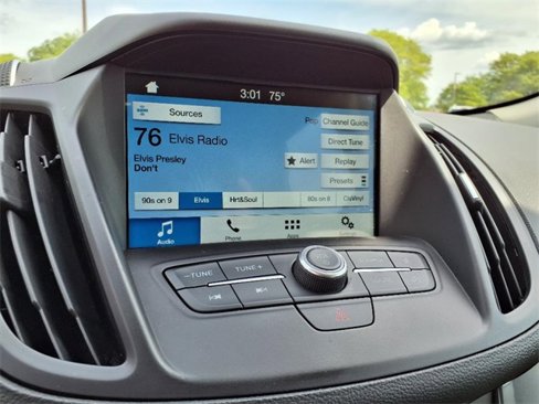 Used 2019 Ford Escape SEL image 18
