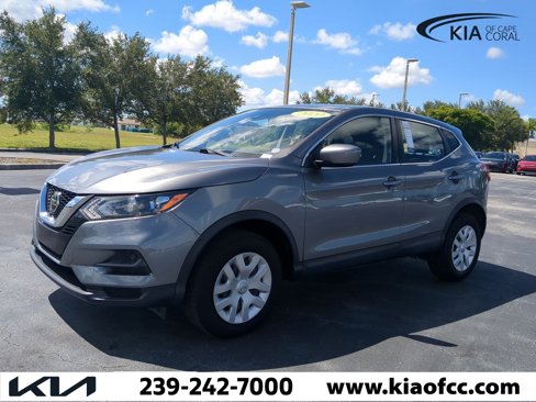 Used 2020 Nissan Rogue Sport S image 9