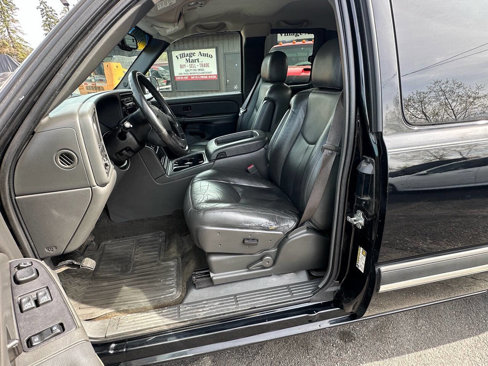Used 2004 Chevrolet Silverado 1500 LS w/ Safe and Sound Package image 10