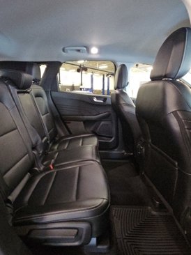 Used 2022 Ford Escape SEL image 35