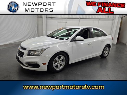 Used 2015 Chevrolet Cruze LT w/ Technology Package image 1