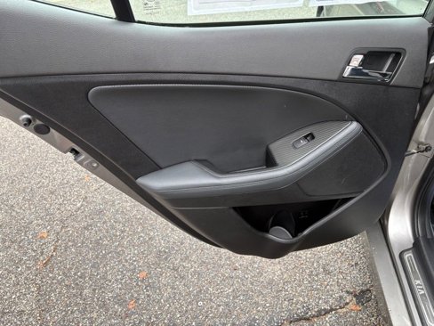 Used 2013 Kia Optima SX image 18