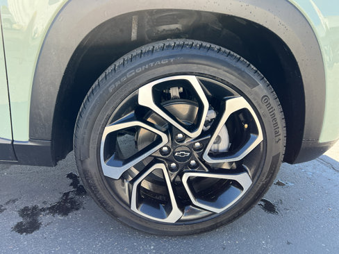 Used 2024 Chevrolet Trax RS w/ Driver Confidence Package image 15