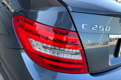 Used 2013 Mercedes-Benz C 250 Sedan image 24