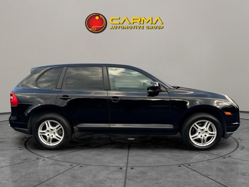 Used 2010 Porsche Cayenne image 6