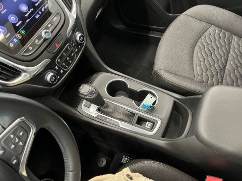 Used 2021 Chevrolet Equinox LT image 26