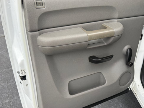 Used 2009 Chevrolet Silverado 2500 W/T image 14