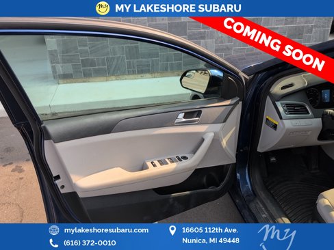 Used 2015 Hyundai Sonata SE w/ Cargo Package image 7