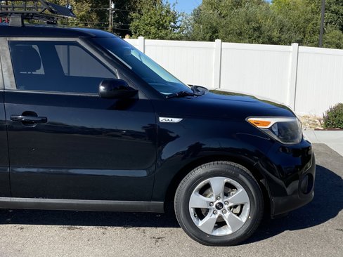 Used 2017 Kia Soul image 8