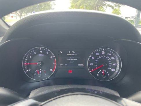 Used 2022 Kia Forte GT-Line image 8