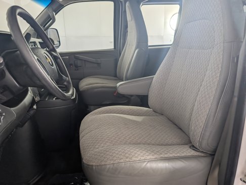 Used 2016 Chevrolet Express 3500 LT w/ LT Preferred Equipment Group image 10