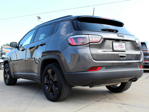 Used 2018 Jeep Compass Latitude w/ Popular Equipment Group image 30