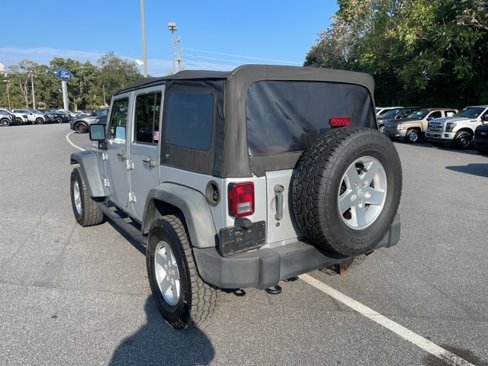 Used 2012 Jeep Wrangler Unlimited Sport image 4