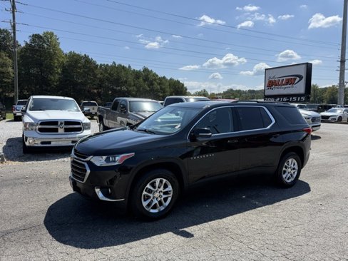 Used 2019 Chevrolet Traverse LT image 1