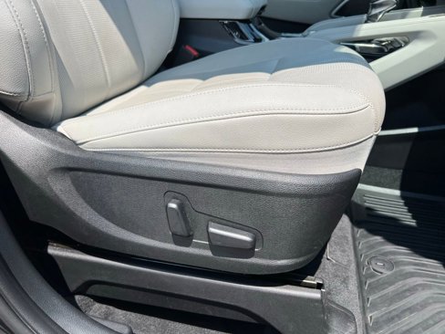 Used 2022 Kia Telluride EX w/ EX Premium Package image 24