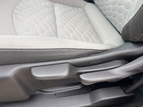 Used 2018 Chevrolet Equinox LS image 15