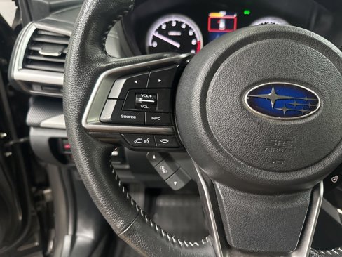 Used 2020 Subaru Forester Limited image 17