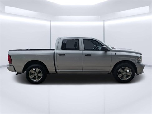 Used 2014 RAM 1500 Express image 2