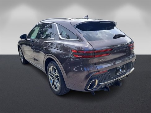 Used 2022 Genesis GV70 2.5T w/ Advanced Package image 5