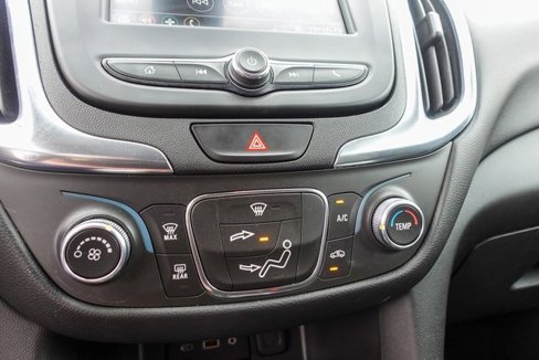 Used 2021 Chevrolet Equinox LT image 20