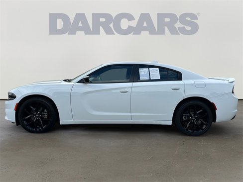 Used 2023 Dodge Charger SXT w/ Blacktop Package image 4