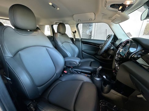 Used 2022 MINI Cooper S w/ Storage Package image 25