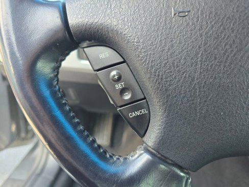 Used 2003 Ford Thunderbird image 20