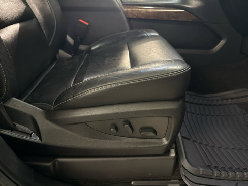 Used 2018 Chevrolet Tahoe LT image 56