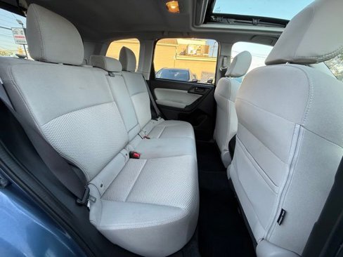 Used 2014 Subaru Forester 2.5i Premium w/ All-Weather Package image 27