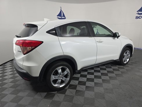 Used 2016 Honda HR-V EX image 6